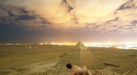 sex on giza pyramid|Egyptian Authorities Investigate A Forbidden Great Pyramid Sex。